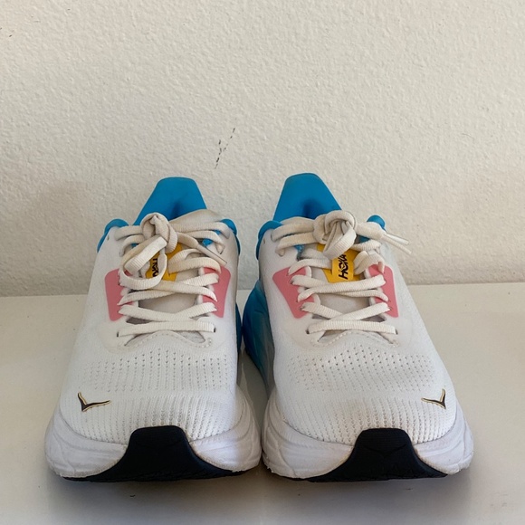 Arahi 7 Running Shoe - Picture 7 of 10